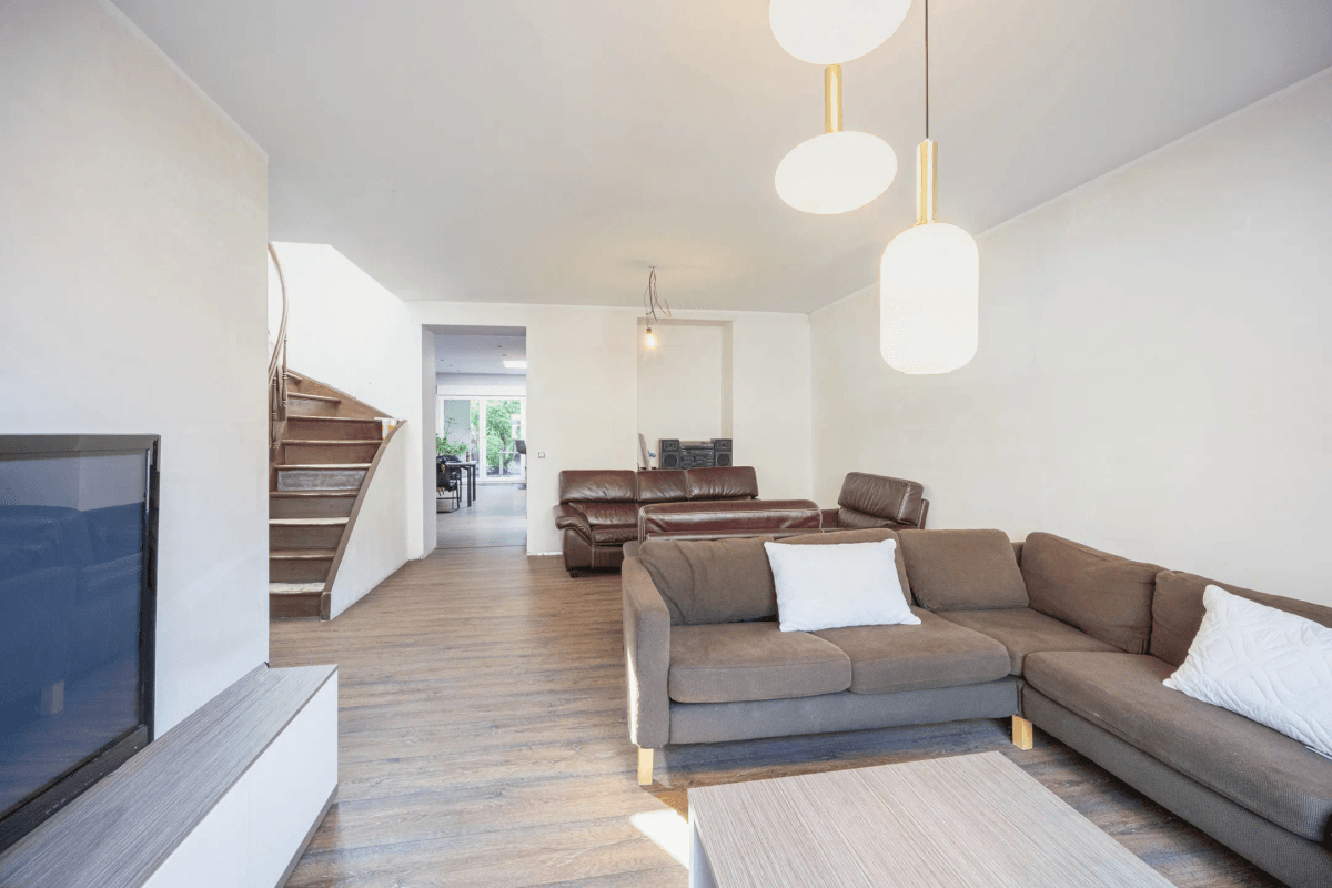 Belle maison rénovée trois chambres avec terrasse et jardin