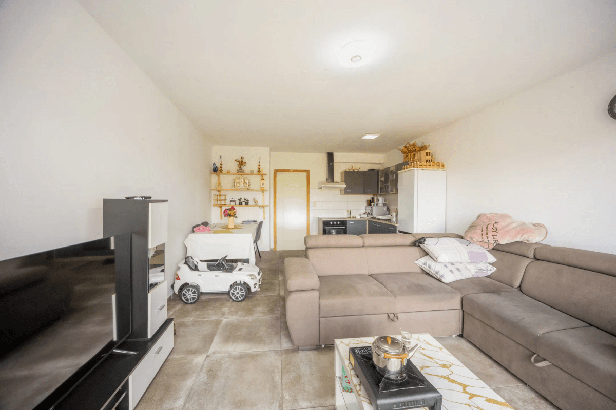 Bel appartement deux chambres