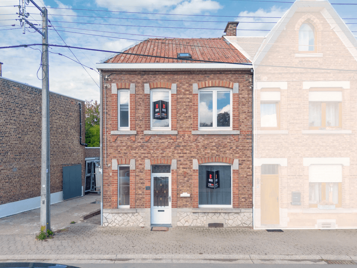 Maison 3 facades avec jardin