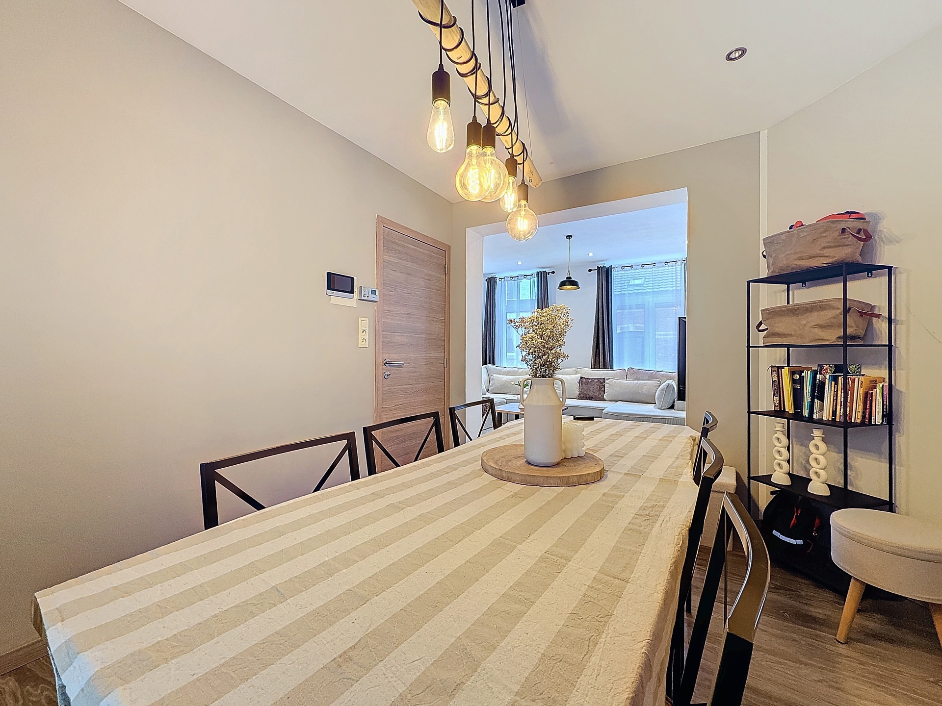 Photo du bien Spacieuse maison rénovée avec terrasse et jardin