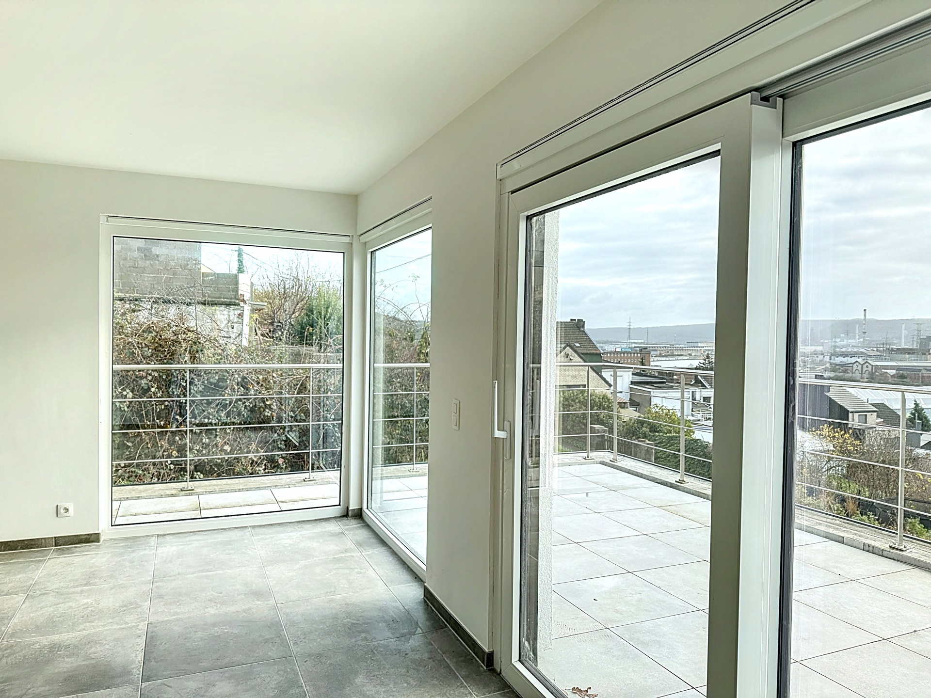 Photo du bien Magnifique appartement neuf 3 chambres avec terrasse et garage