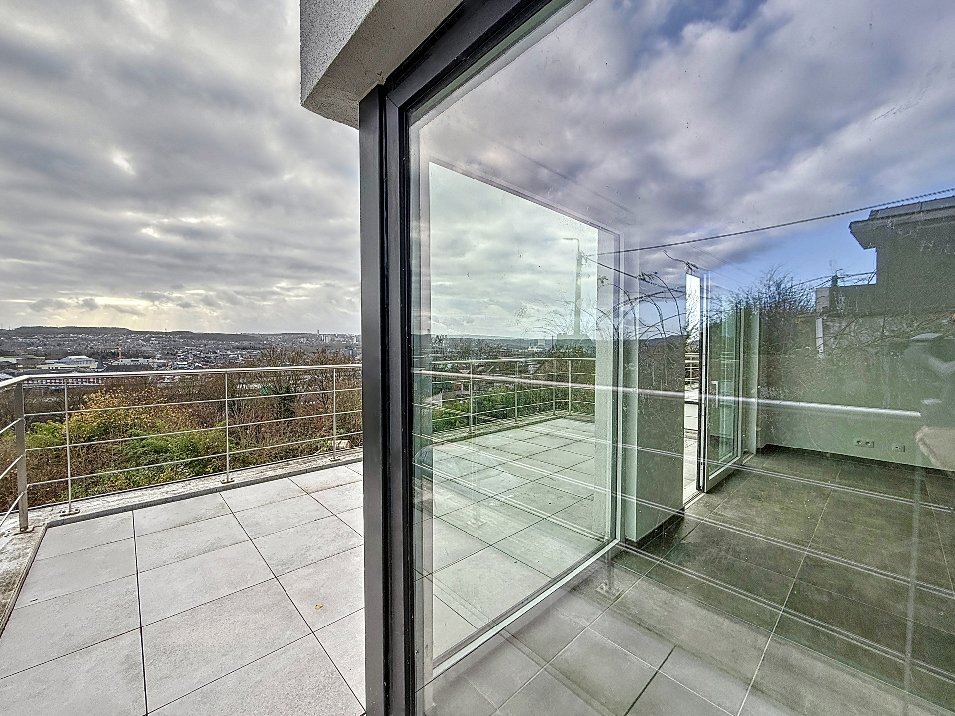 Photo du bien Magnifique appartement neuf 3 chambres avec terrasse et garage