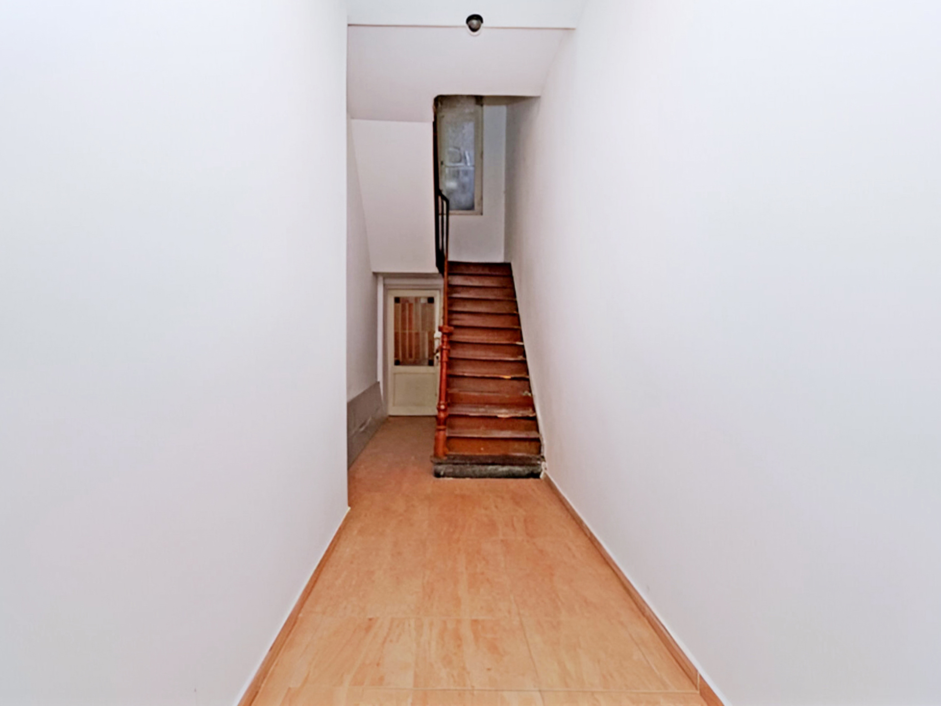 Photo du bien Immeuble à appartements en ordre d'urbanisme