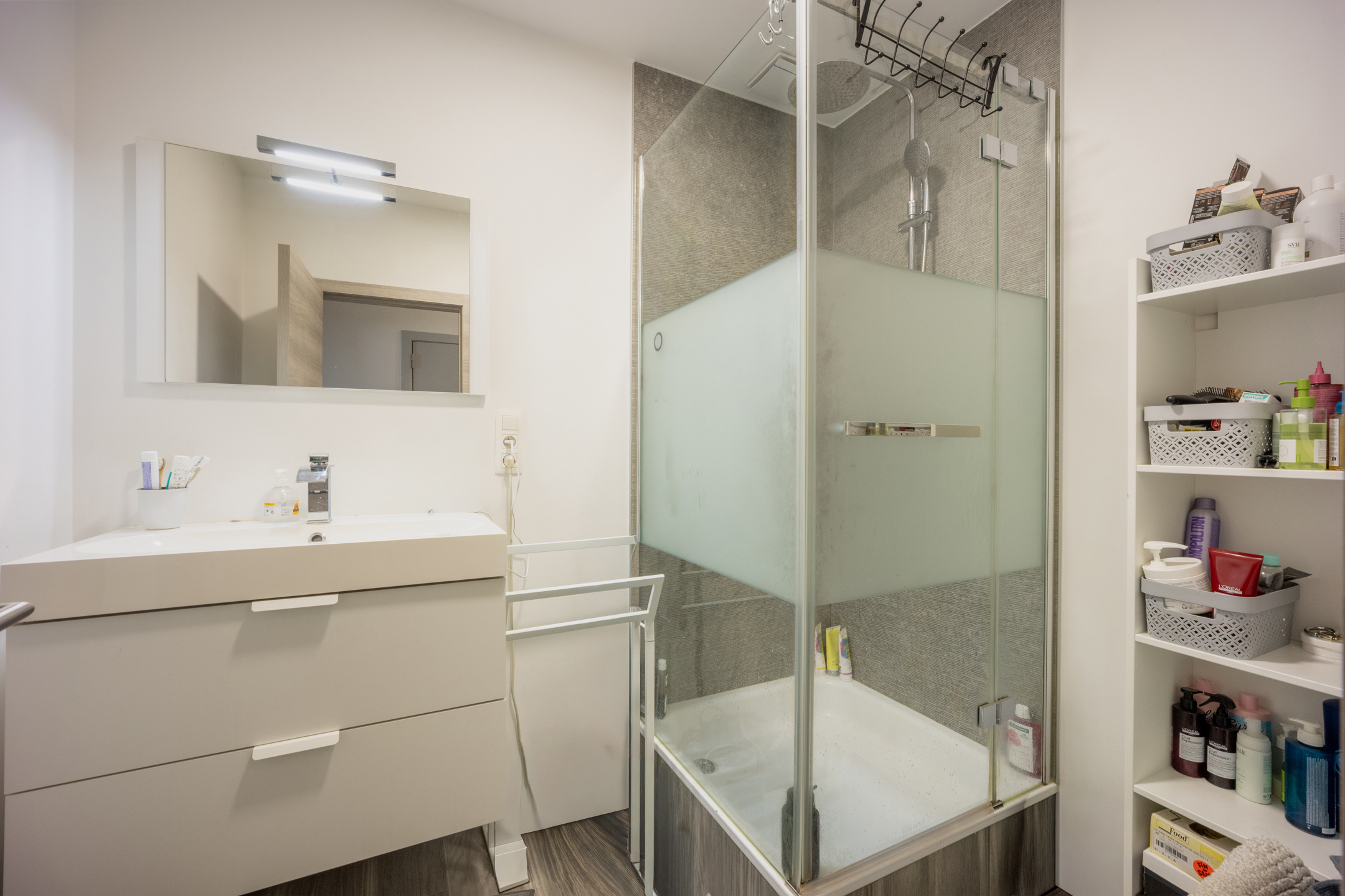 Photo du bien Bel appartement rénové avec jardin et parking