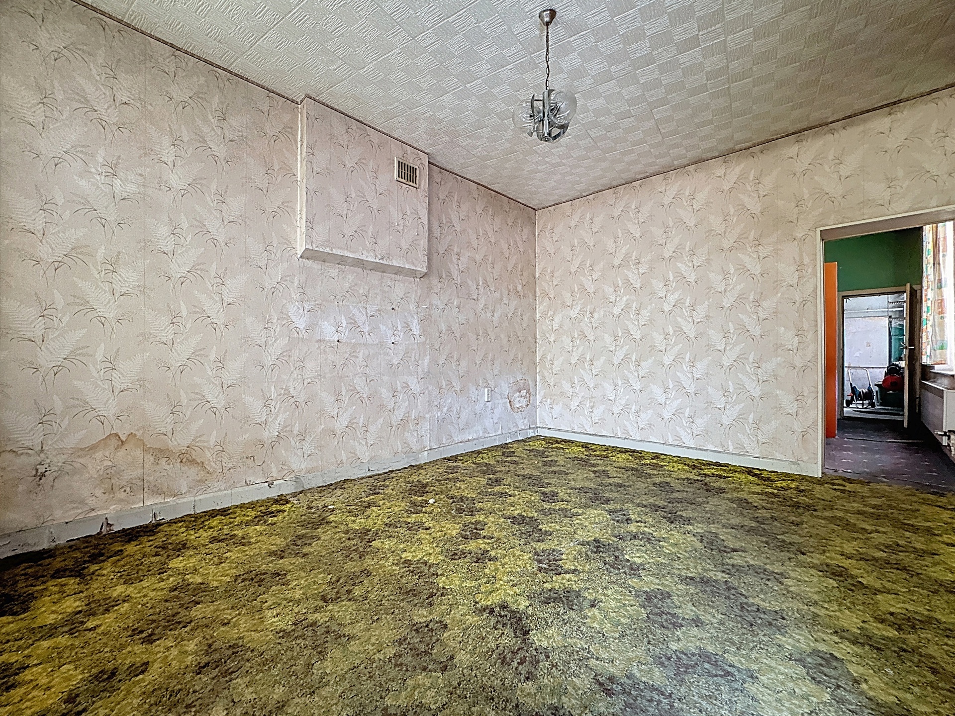 Photo du bien Maison spacieuse avec beau potentiel