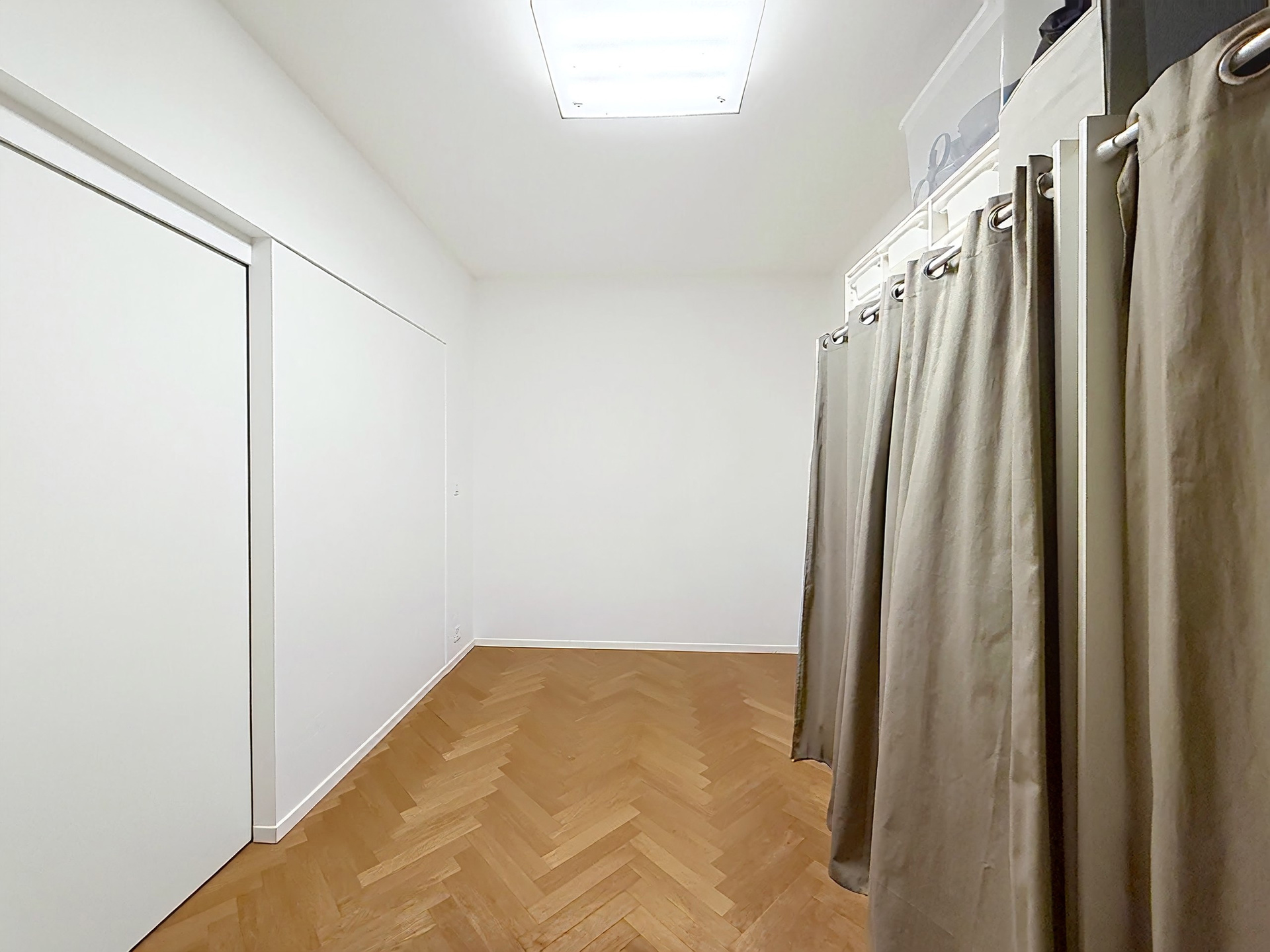 Photo du bien Magnifique maison divisée en 2 unités ( appartement et duplex)