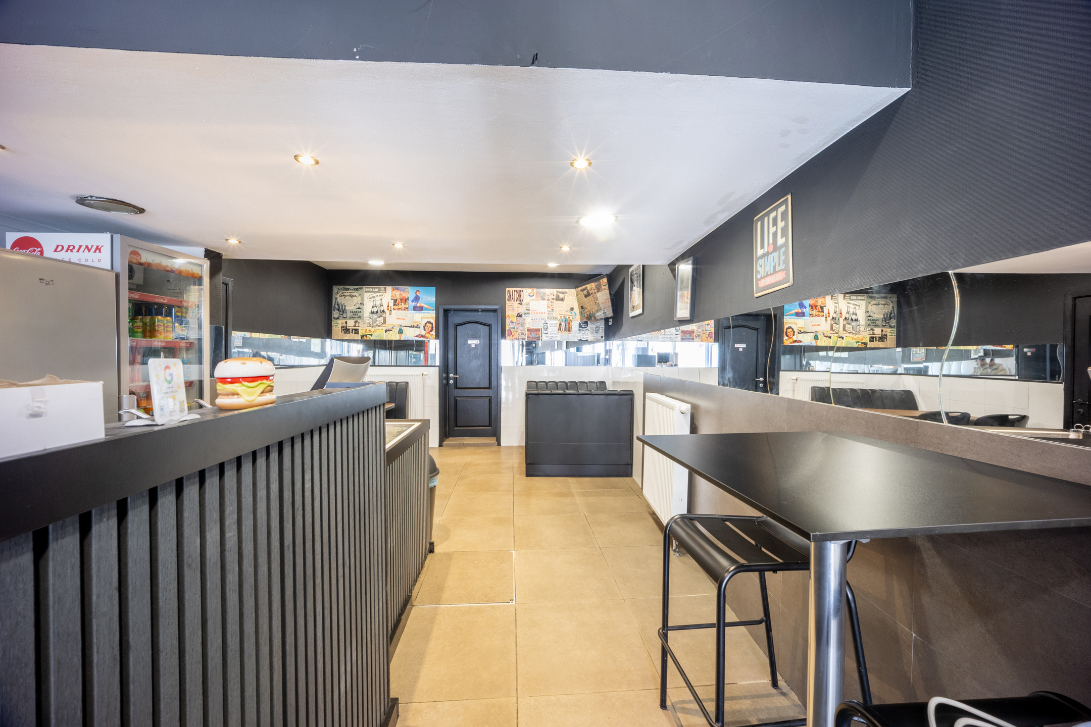 Photo du bien Immeuble mixte ( commerce + duplex )