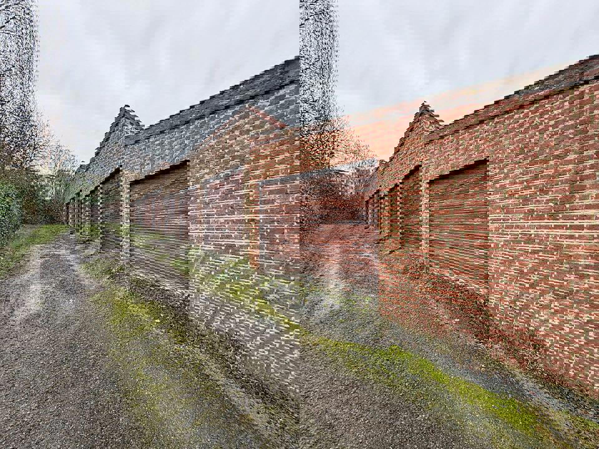 Photo du bien Ensemble de 9 garages