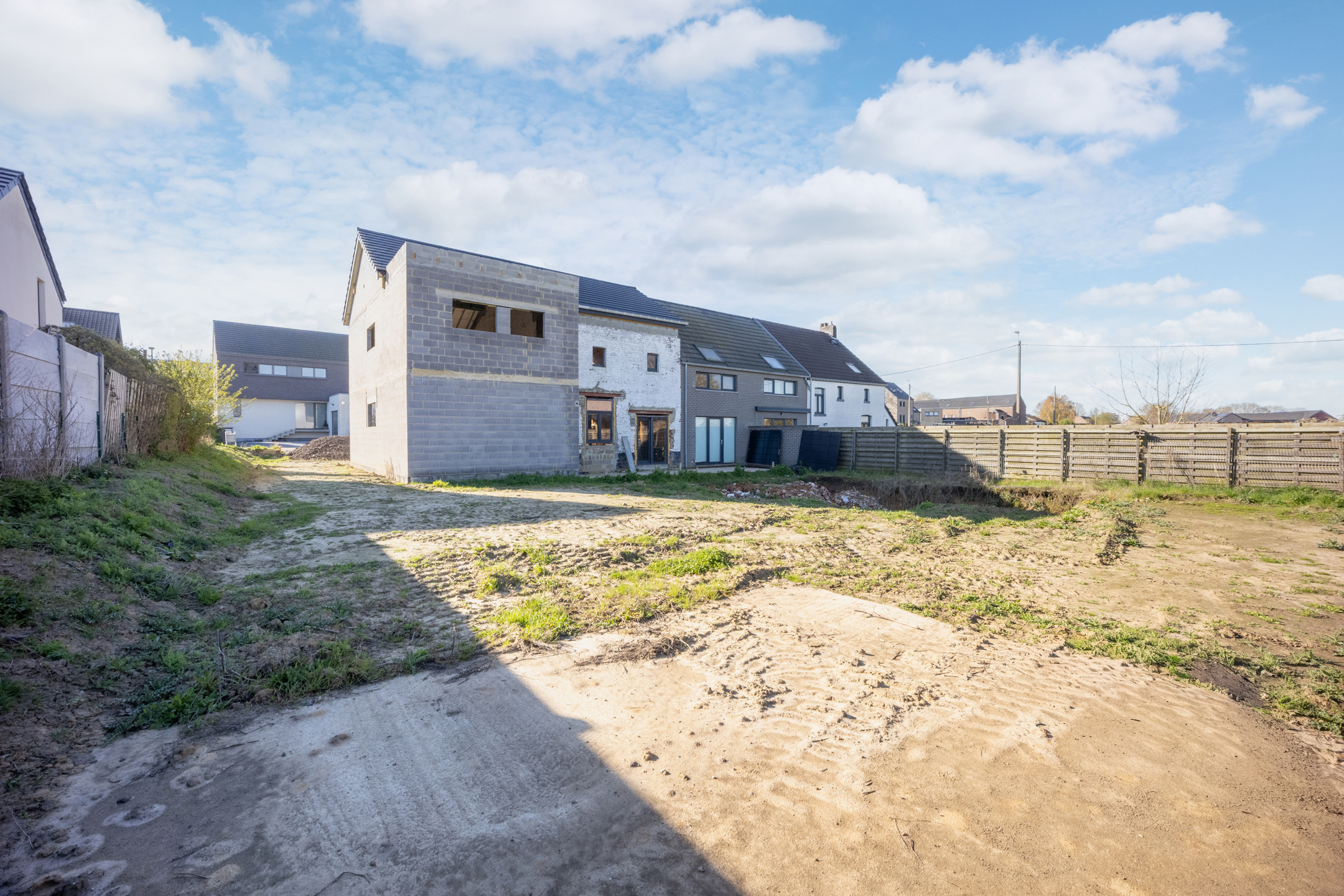 Photo du bien Spacieuse maison 5 chambres en gros oeuvre