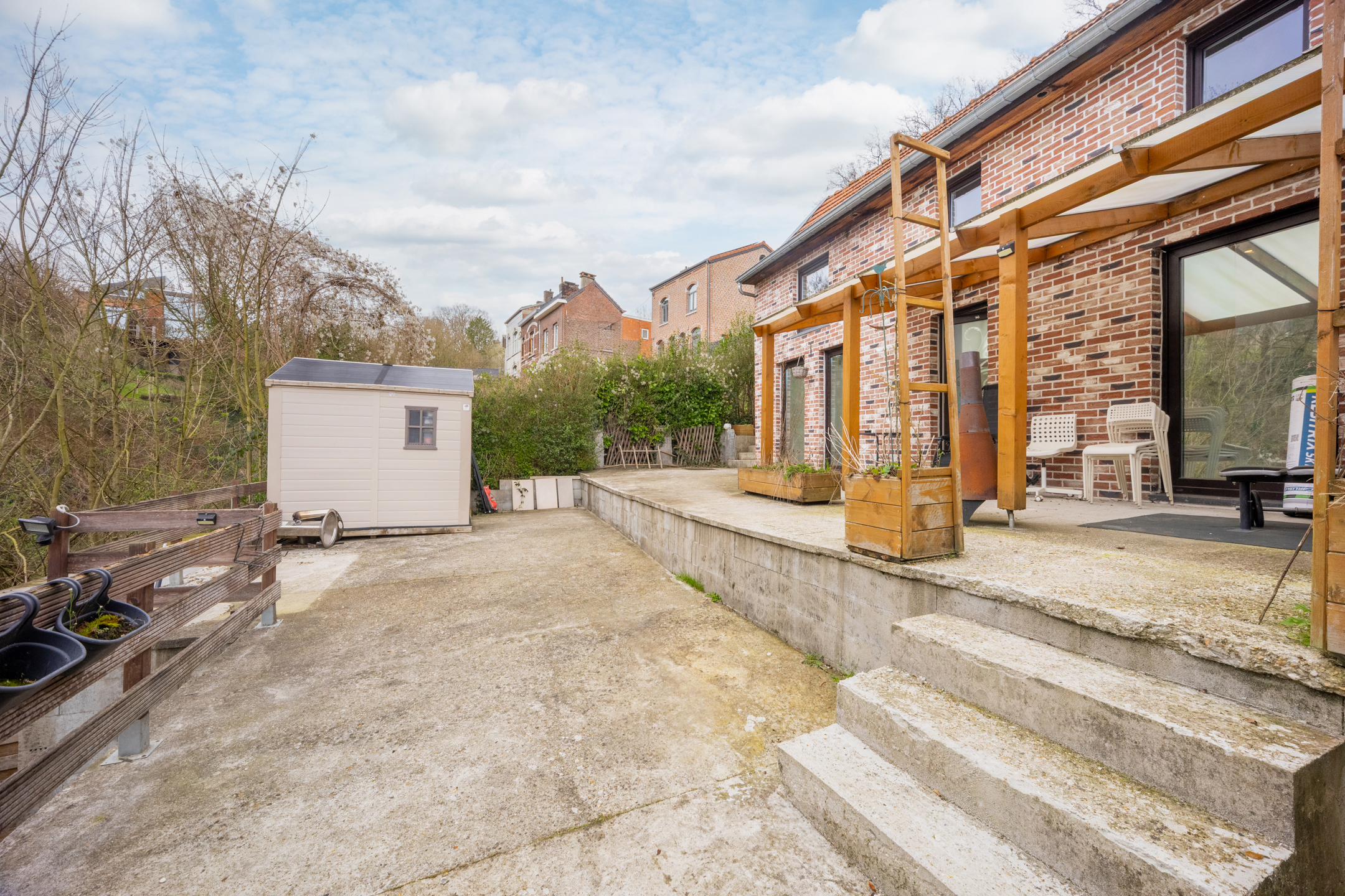 Photo du bien Charmante maison actuellement divisée en 2 appartements