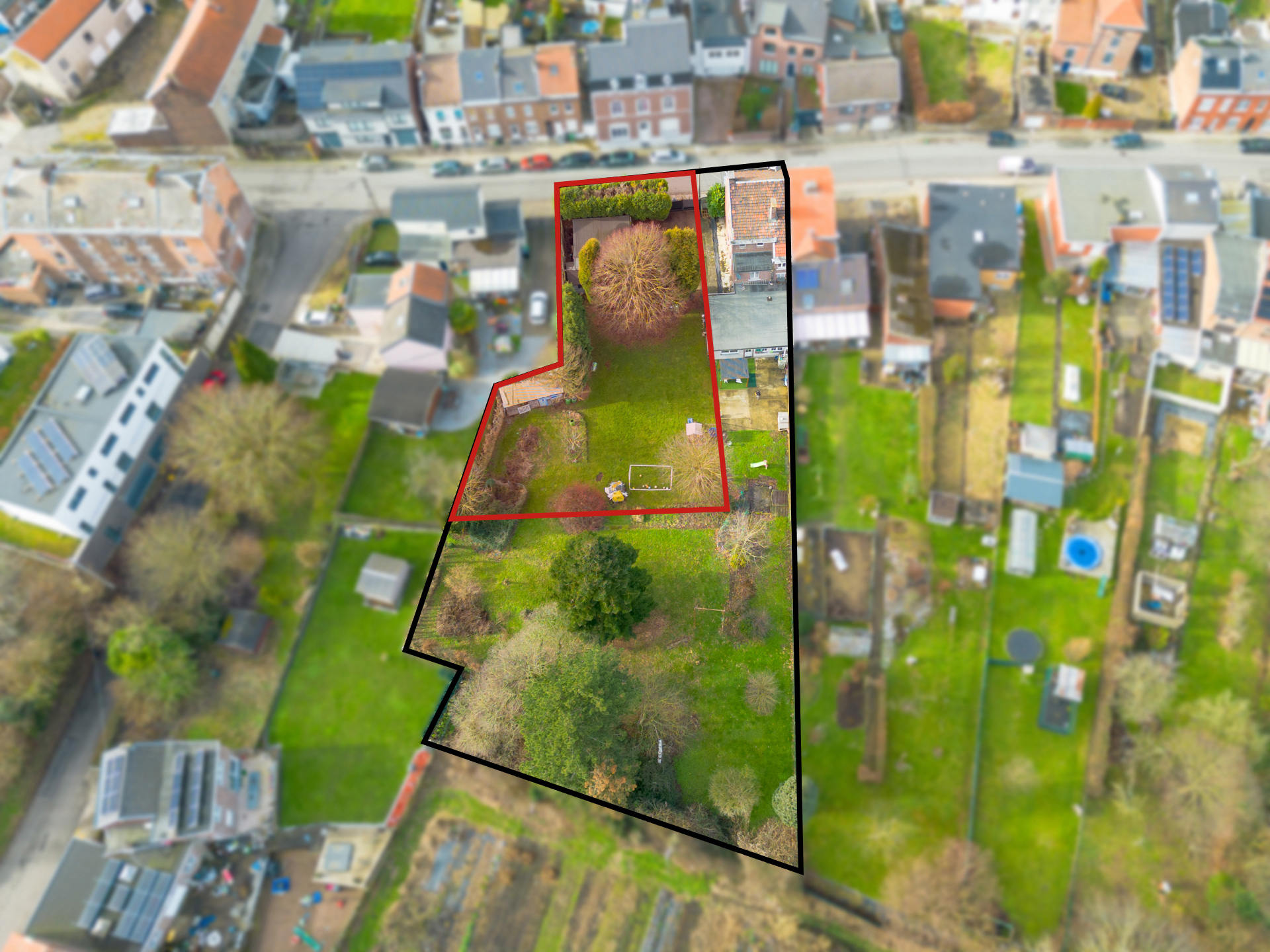 Photo du bien Ensemble immobilier ( spacieuse maison + terrain à bâtir)