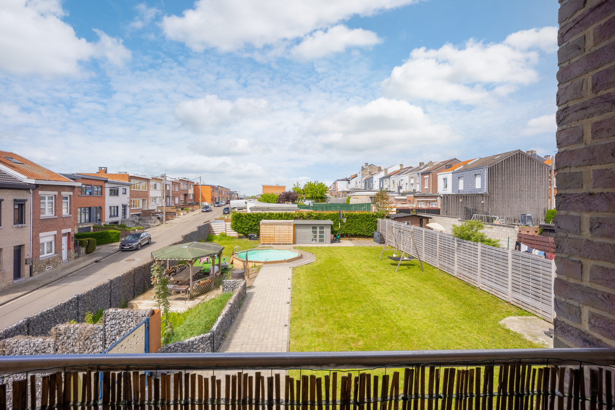 Photo du bien Bien d’exception – Immeuble mixte avec piscine, parking et commerce