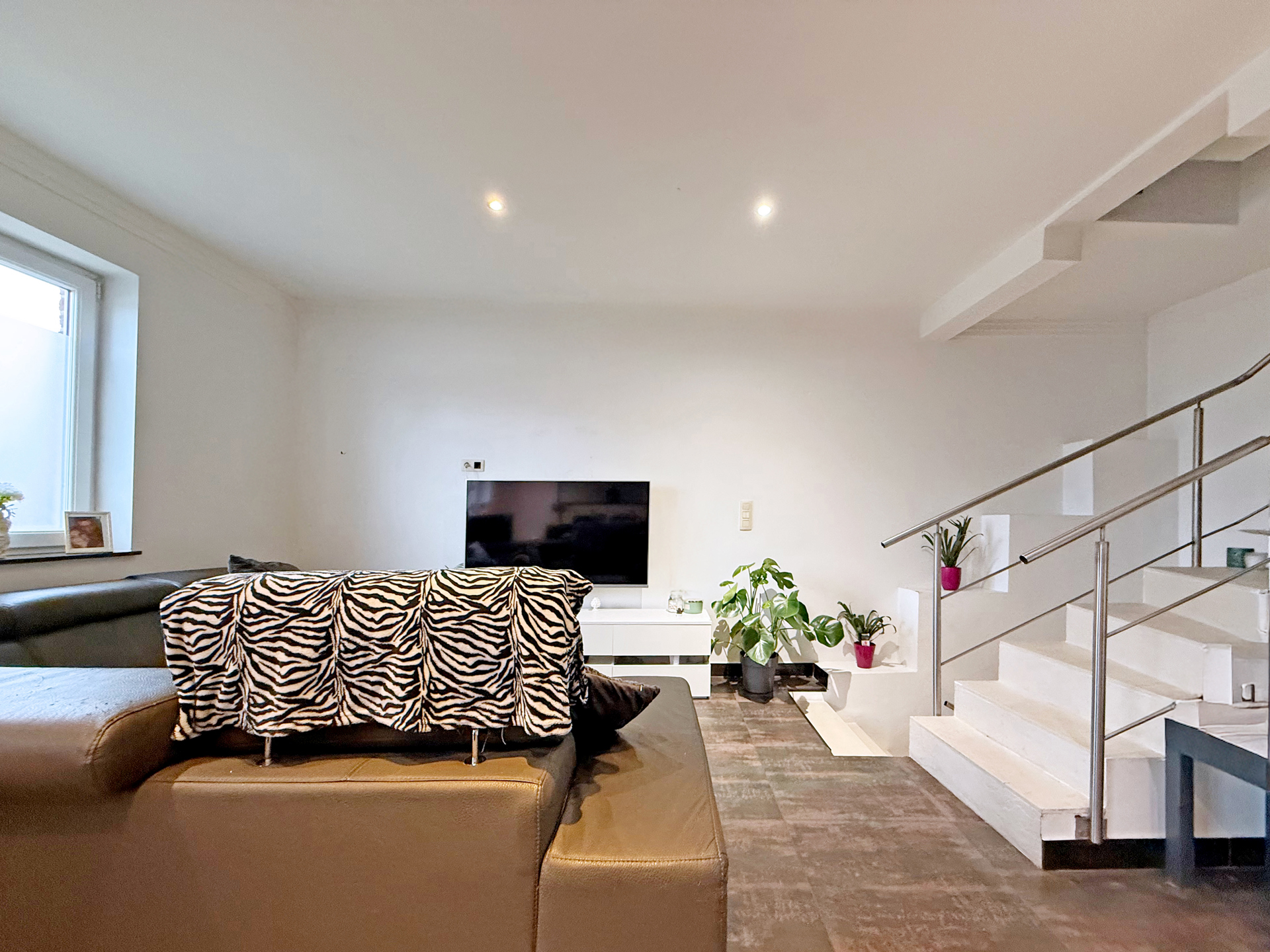 Photo du bien Triplex avec grenier aménagé et deux garages