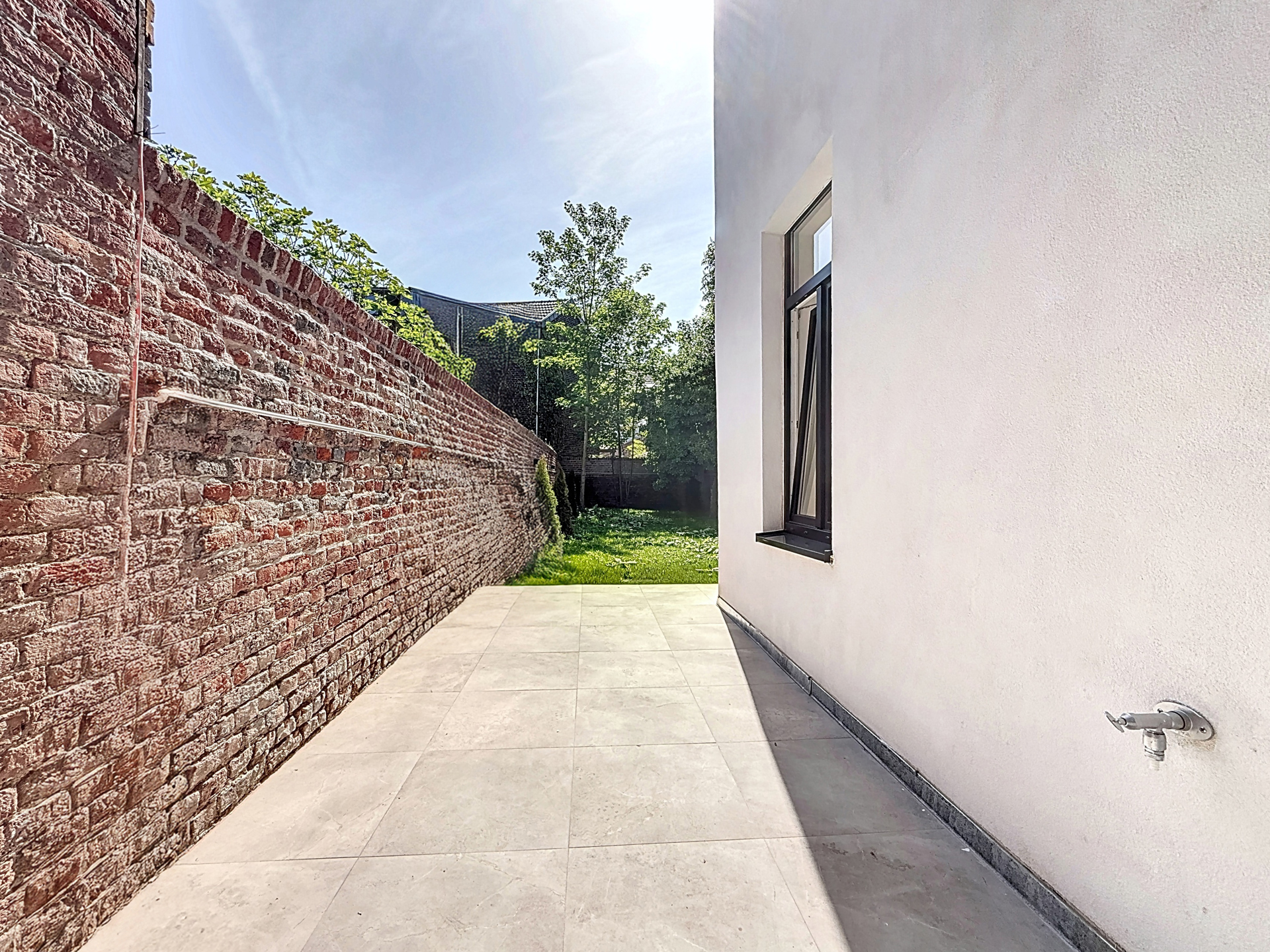 Photo du bien Magnifique duplex deux chambres avec terrasse et jardin
