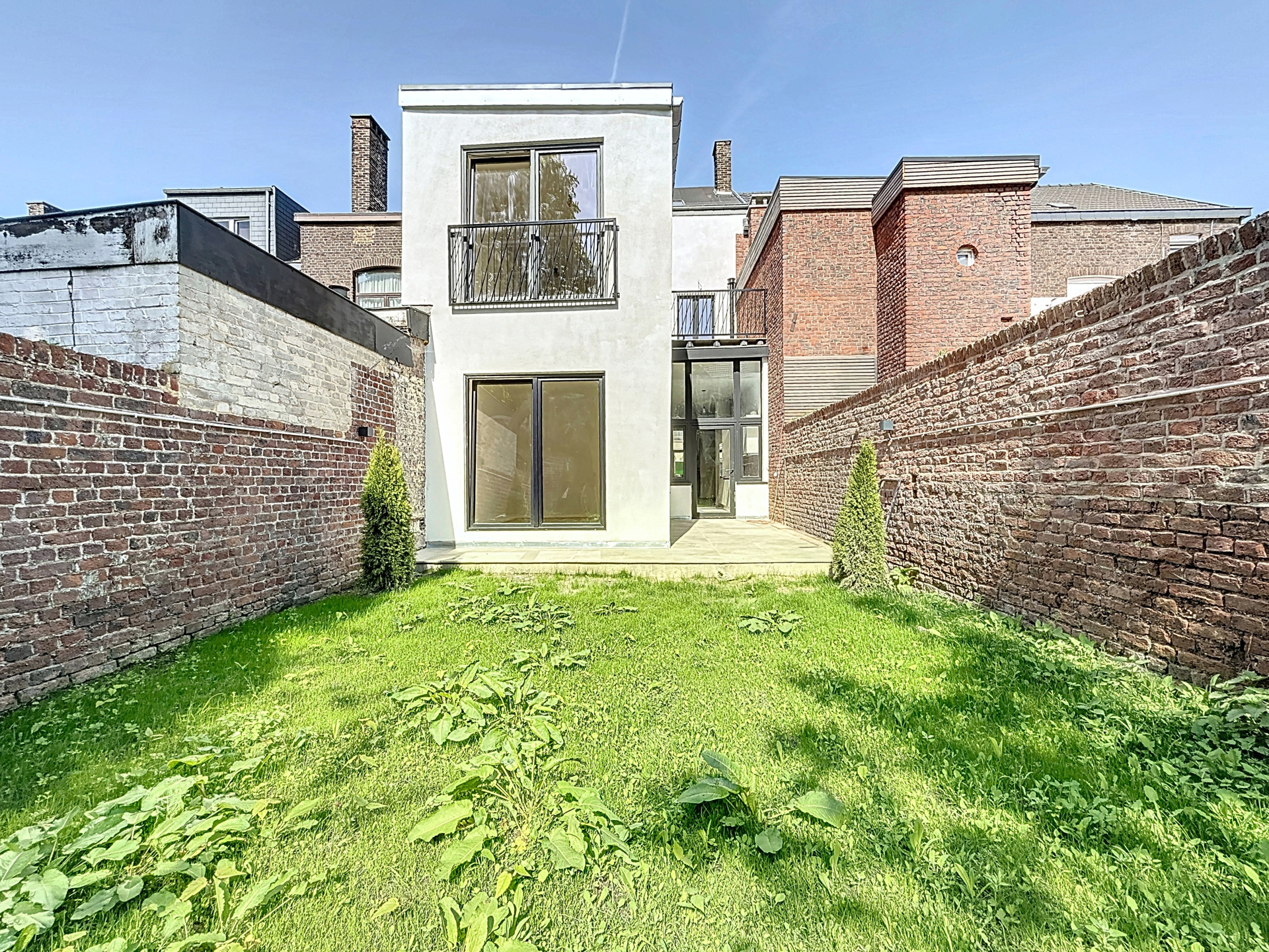 Photo du bien Magnifique duplex deux chambres avec terrasse et jardin