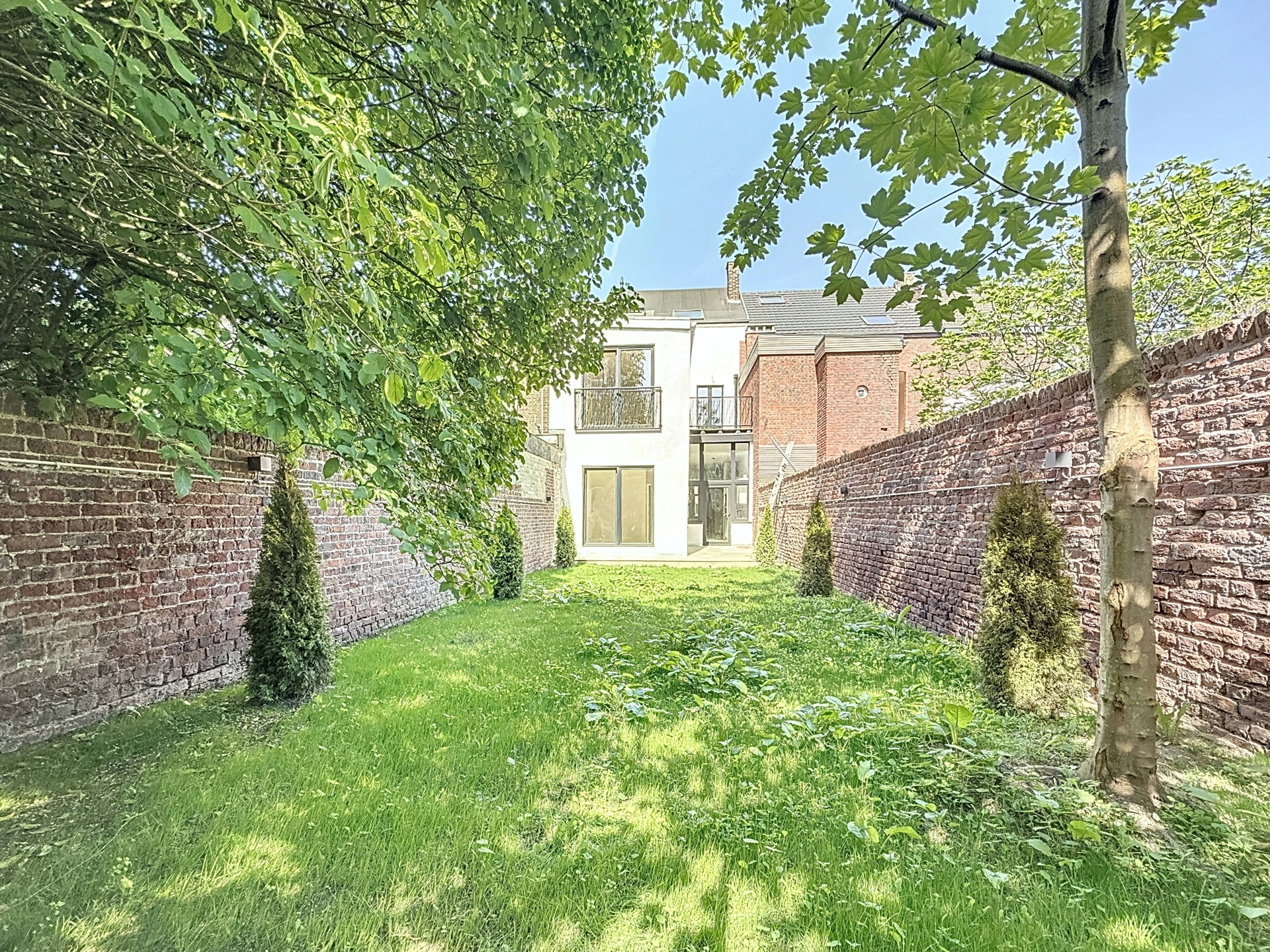 Photo du bien Magnifique duplex deux chambres avec terrasse et jardin