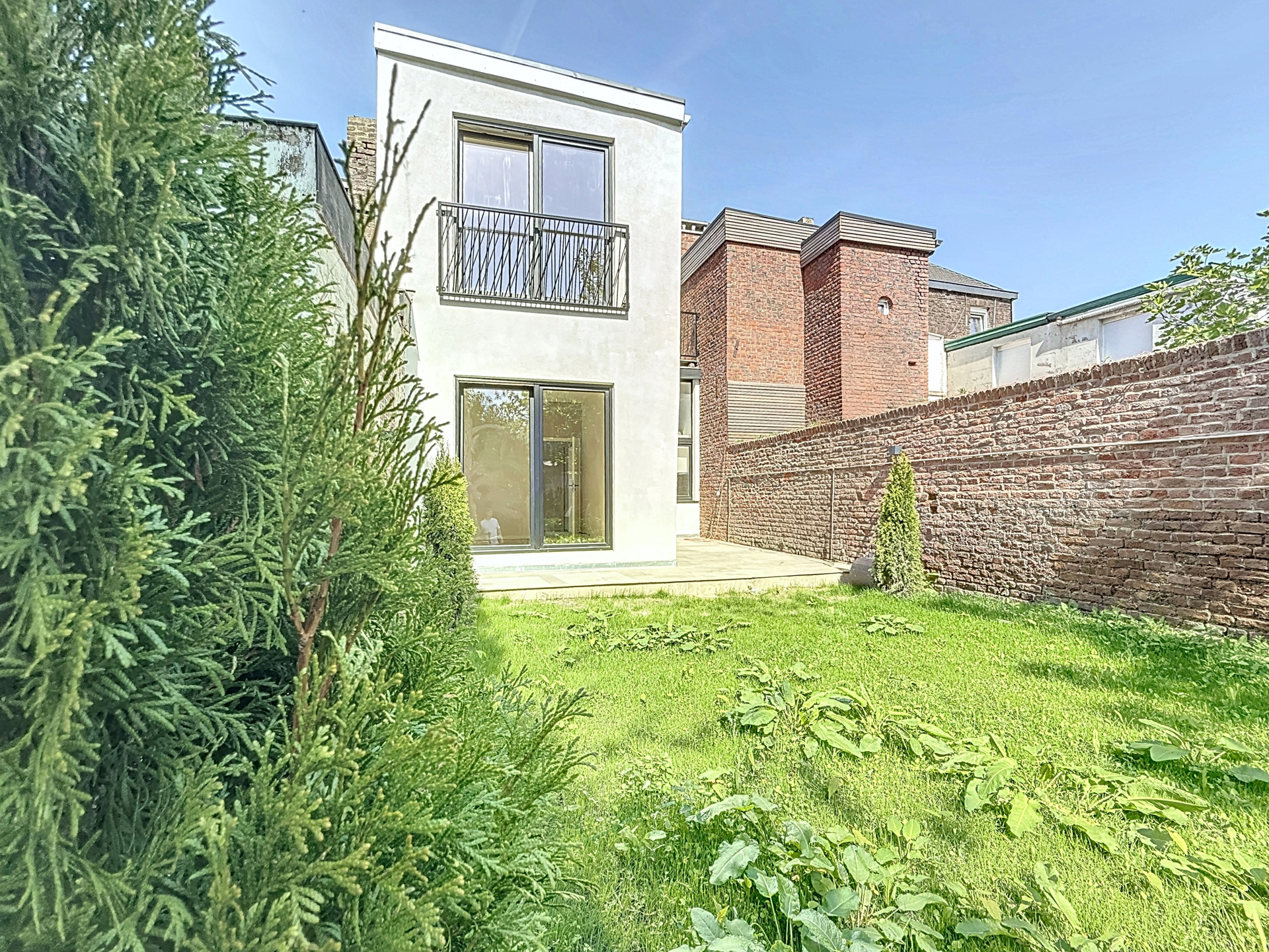 Photo du bien Magnifique duplex deux chambres avec terrasse et jardin