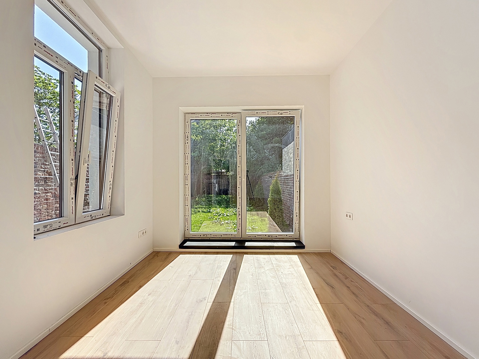 Photo du bien Magnifique duplex deux chambres avec terrasse et jardin