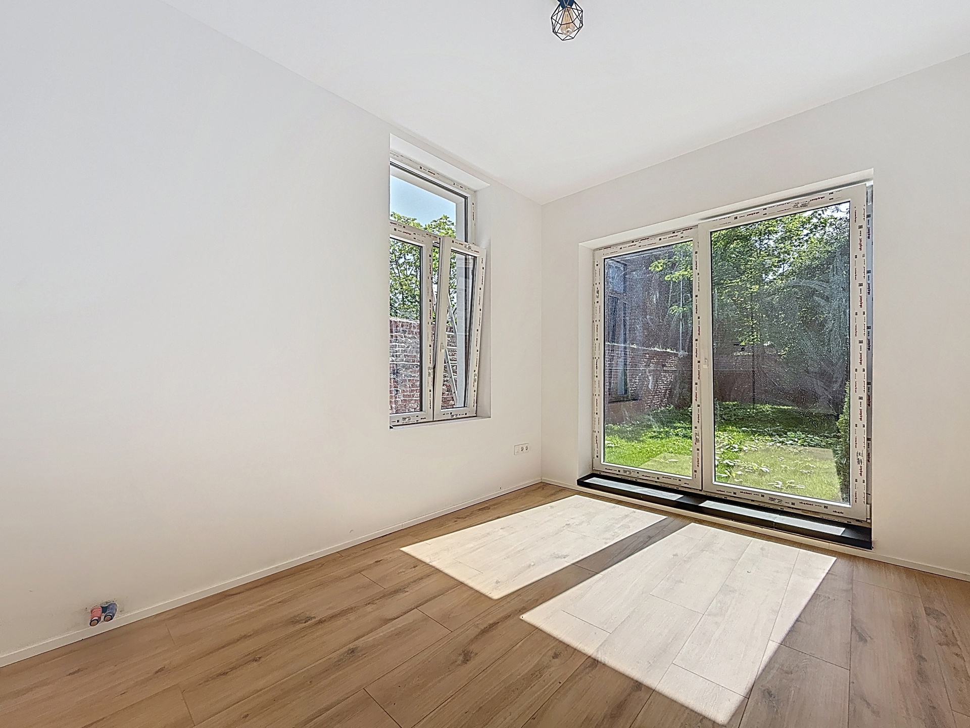 Photo du bien Magnifique duplex deux chambres avec terrasse et jardin