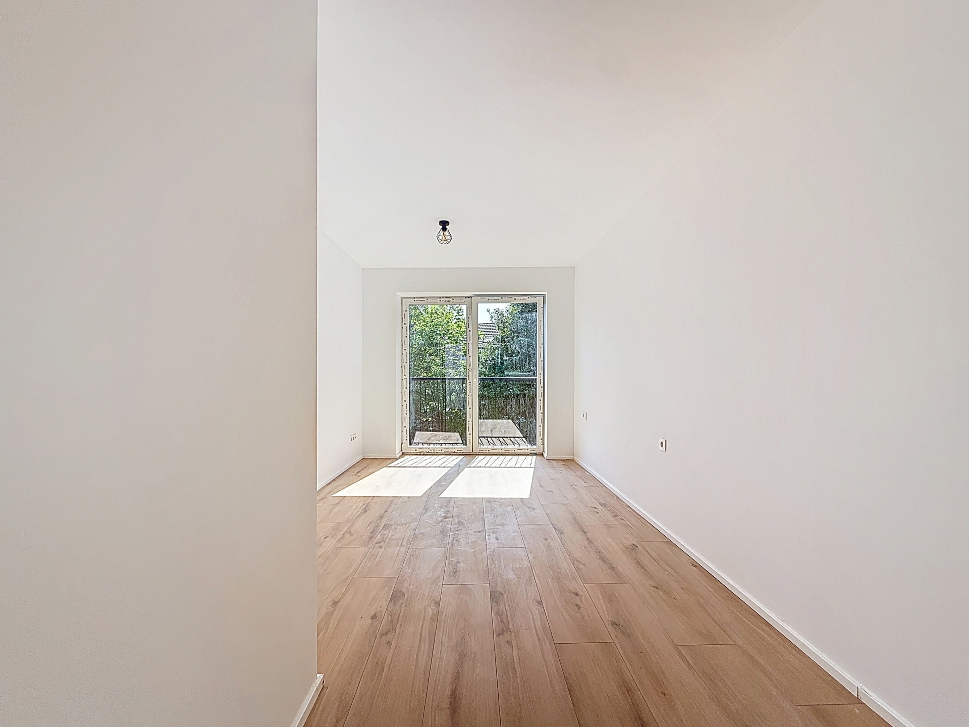 Photo du bien Magnifique duplex deux chambres avec terrasse et jardin
