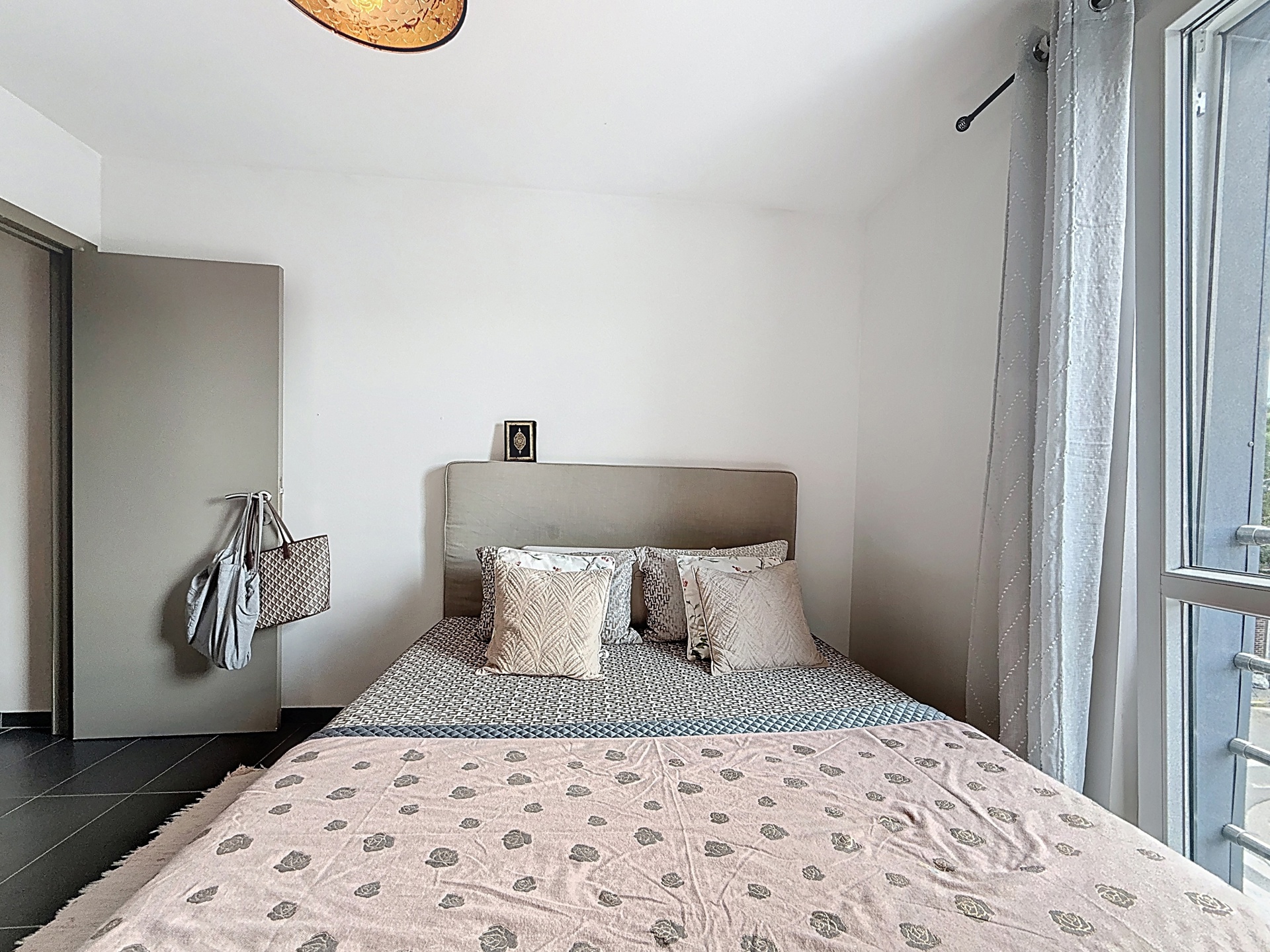 Photo du bien Immeuble à appartement