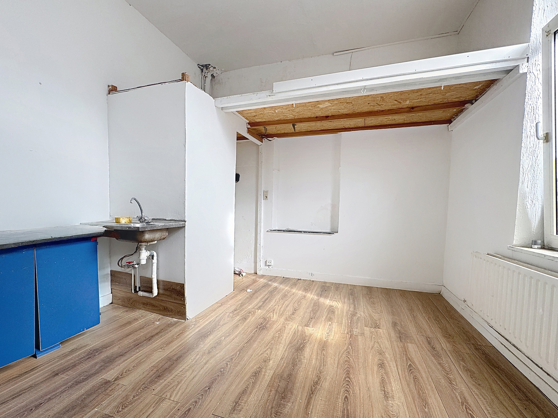 Photo du bien Ensemble immobilier ( immeuble à appartements + maison )