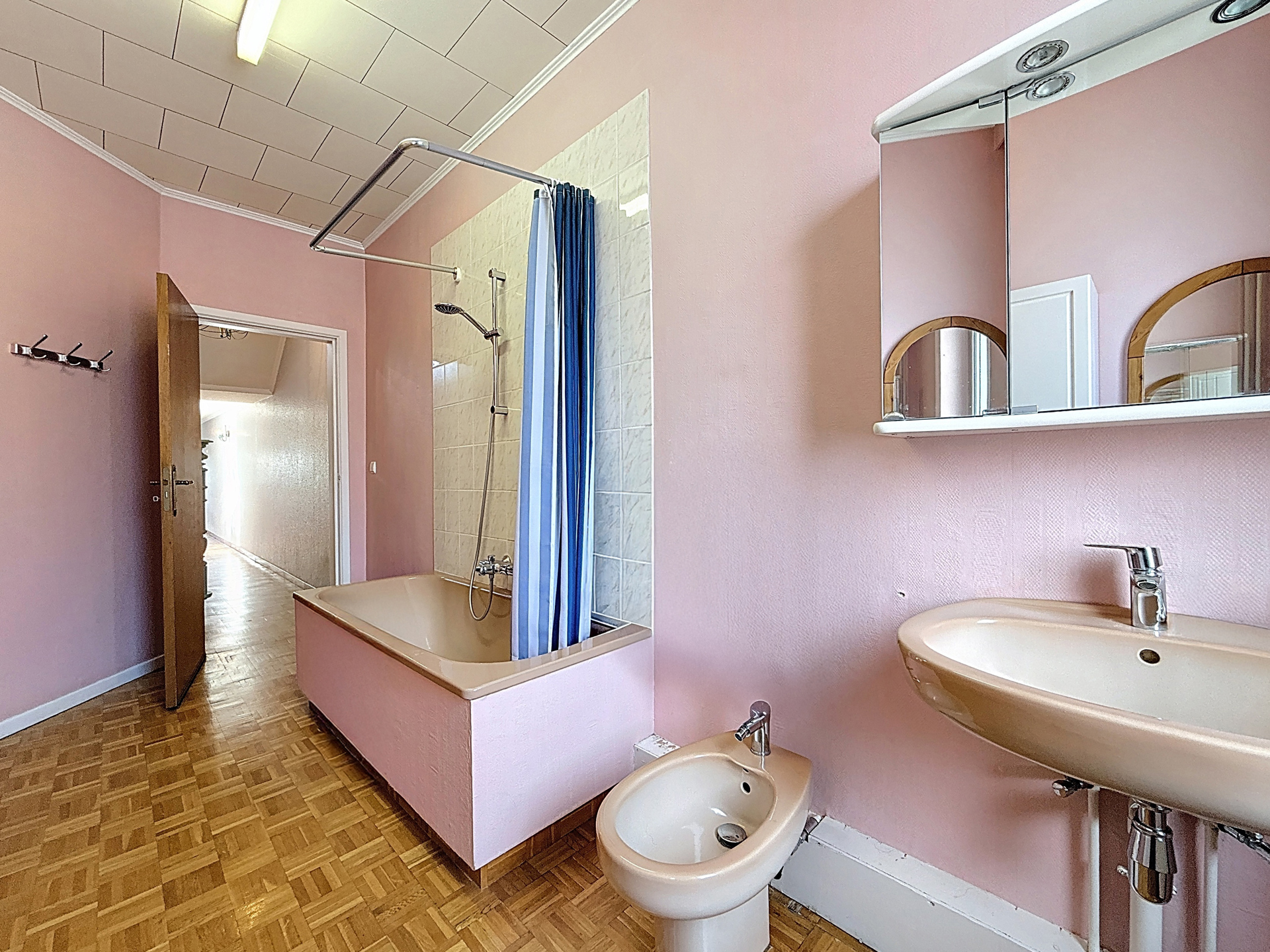Photo du bien Maison de commerce à vendre