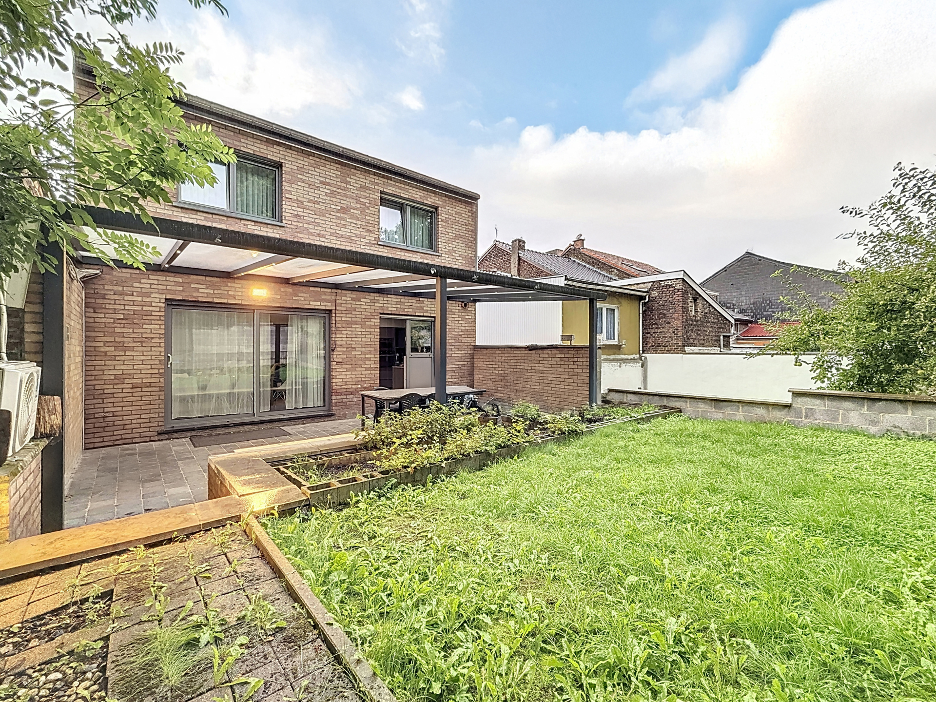 Photo du bien Magnifique maison 5/6 chambres avec jardin et garage