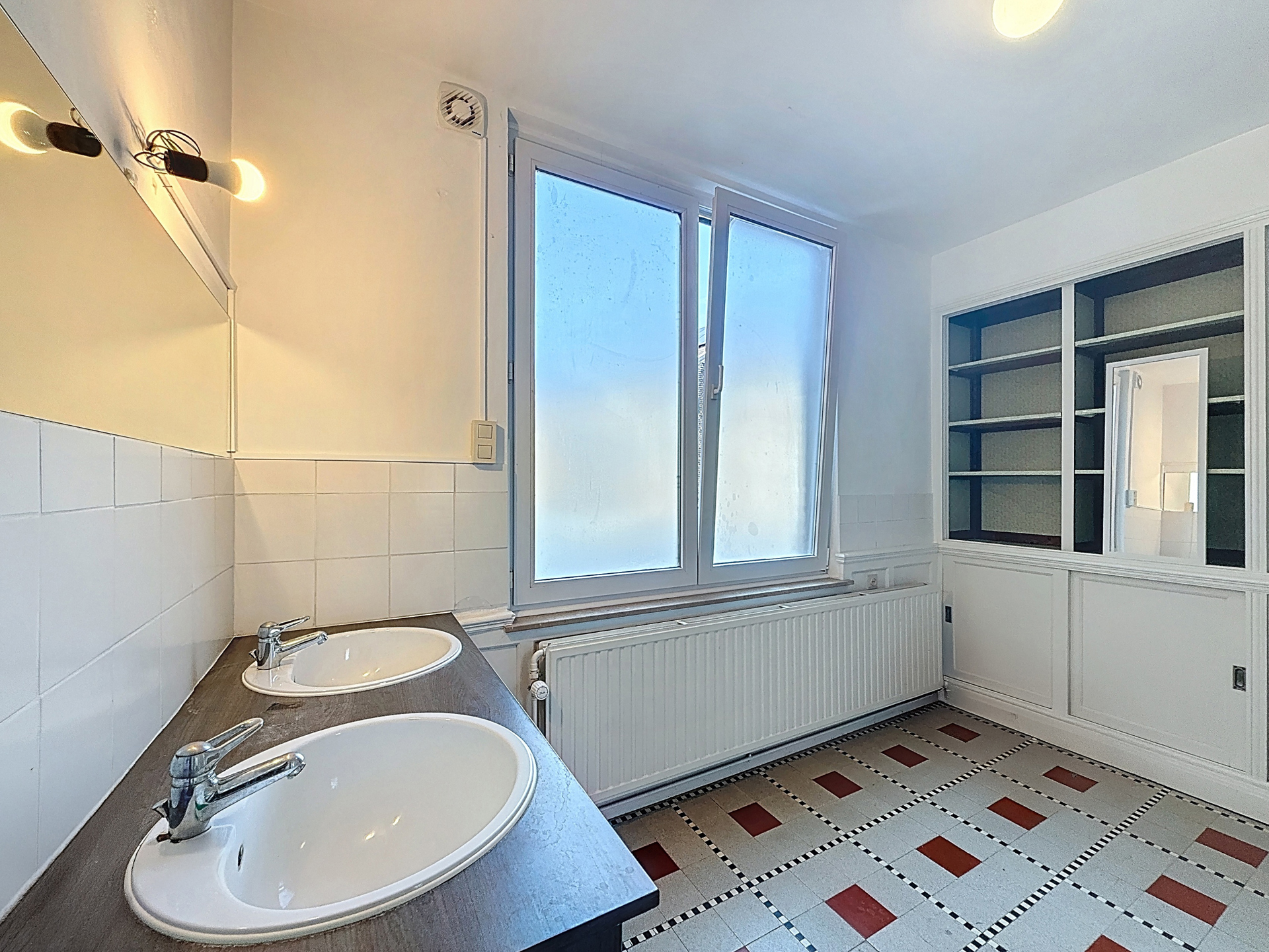 Photo du bien Spacieuse maison offrant de multiples possibilités d’aménagement