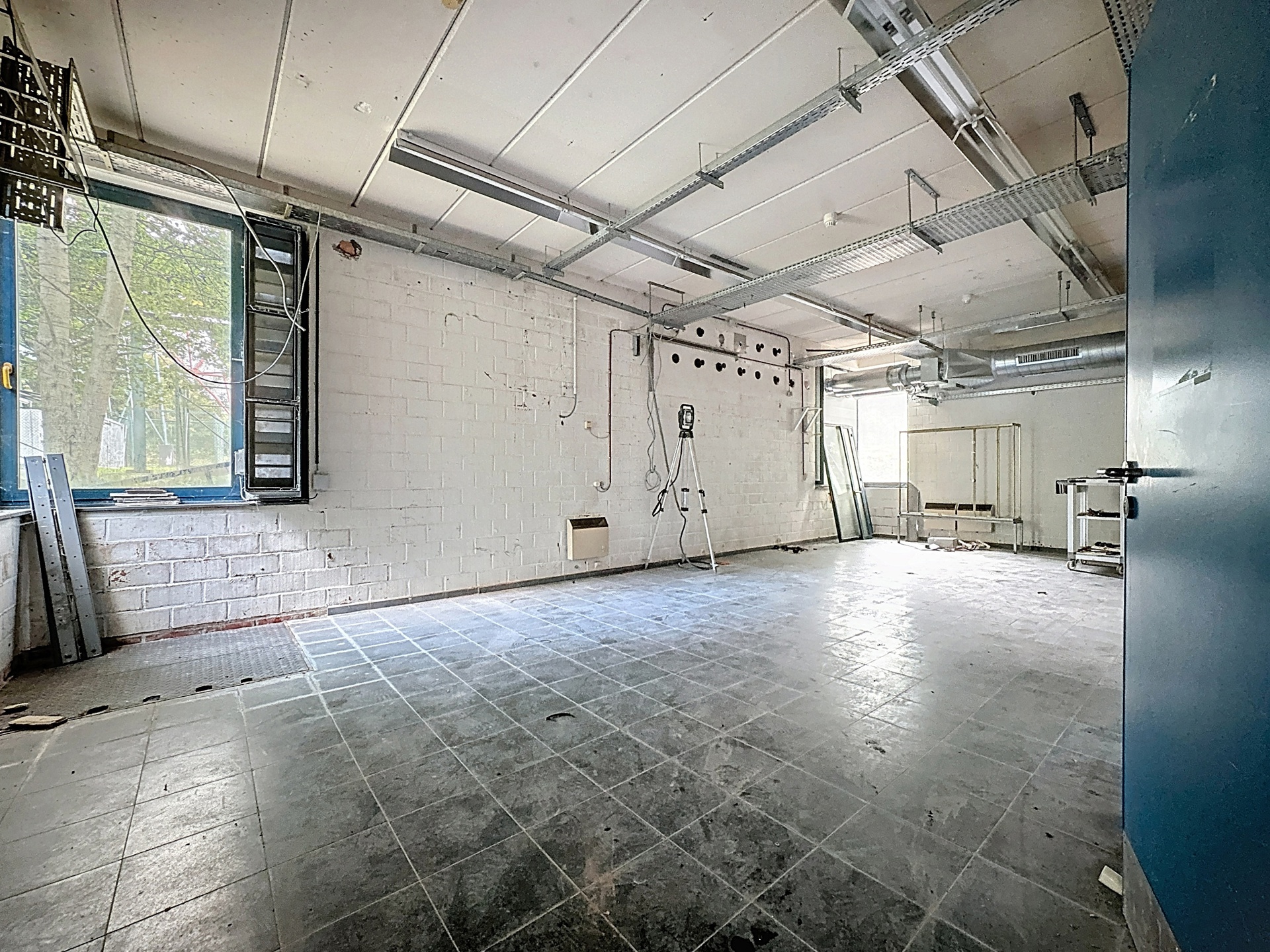 Photo du bien Terrain polyvalent de 1.990 m2, à deux pas du Country Hall