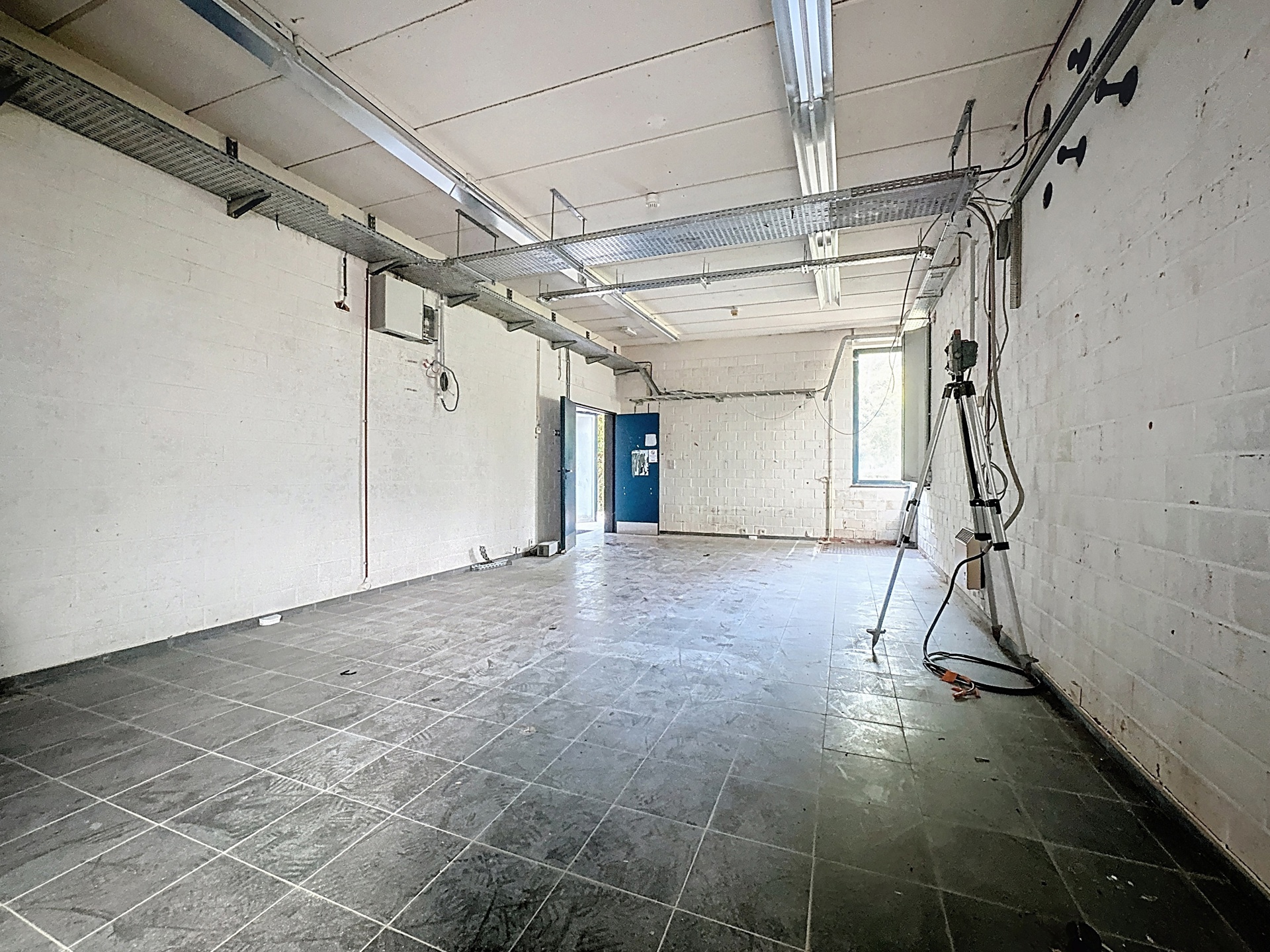 Photo du bien Terrain polyvalent de 1.990 m2, à deux pas du Country Hall