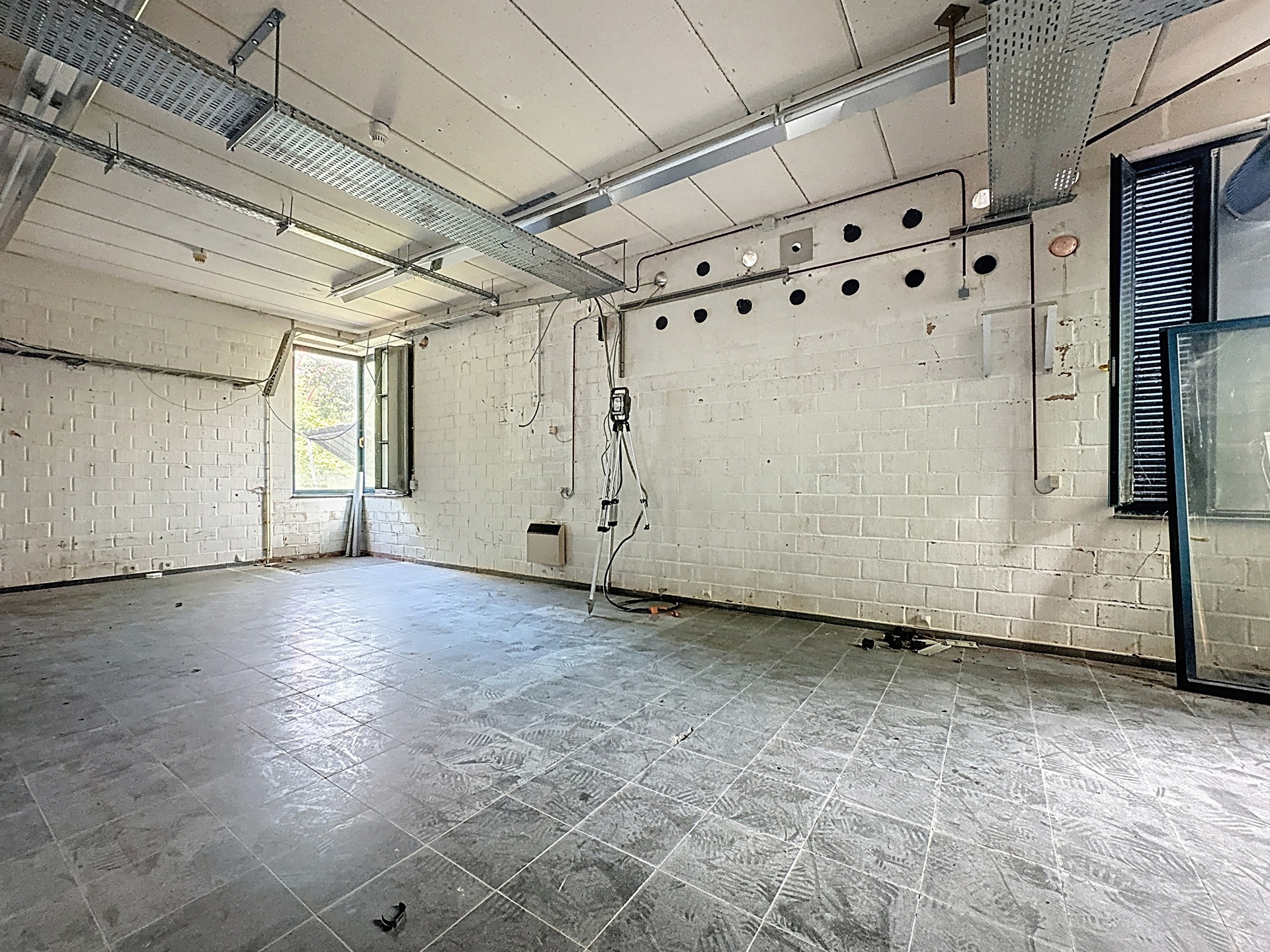 Photo du bien Terrain polyvalent de 1.990 m2, à deux pas du Country Hall