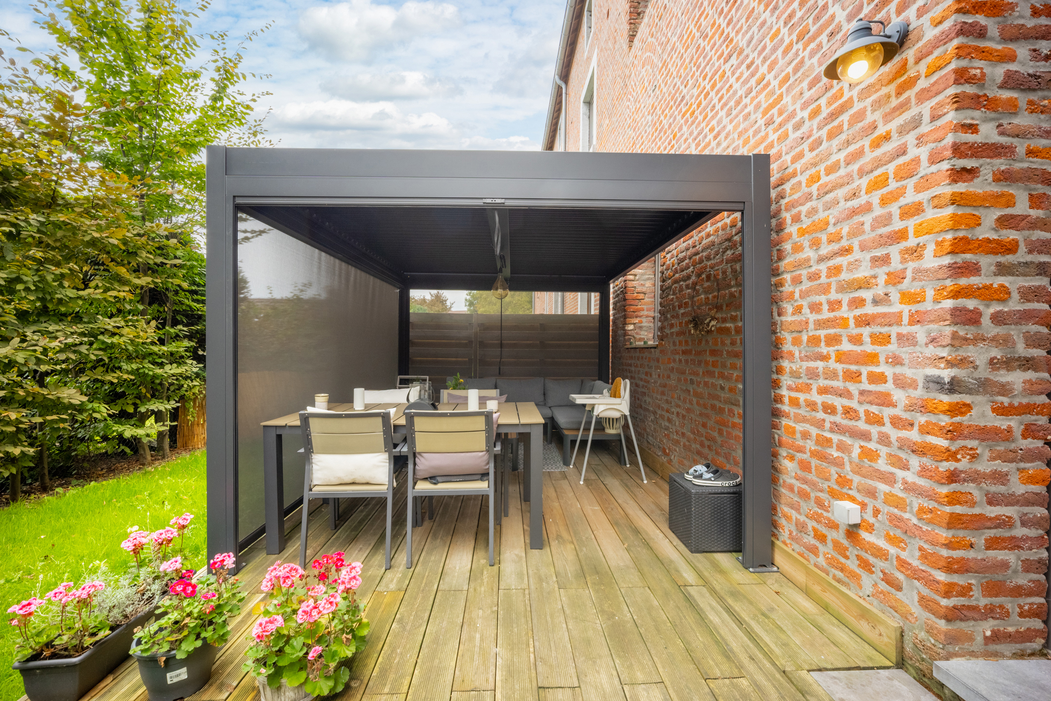 Photo du bien Magnifique maison avec jardin et terrasse dans un clos privé