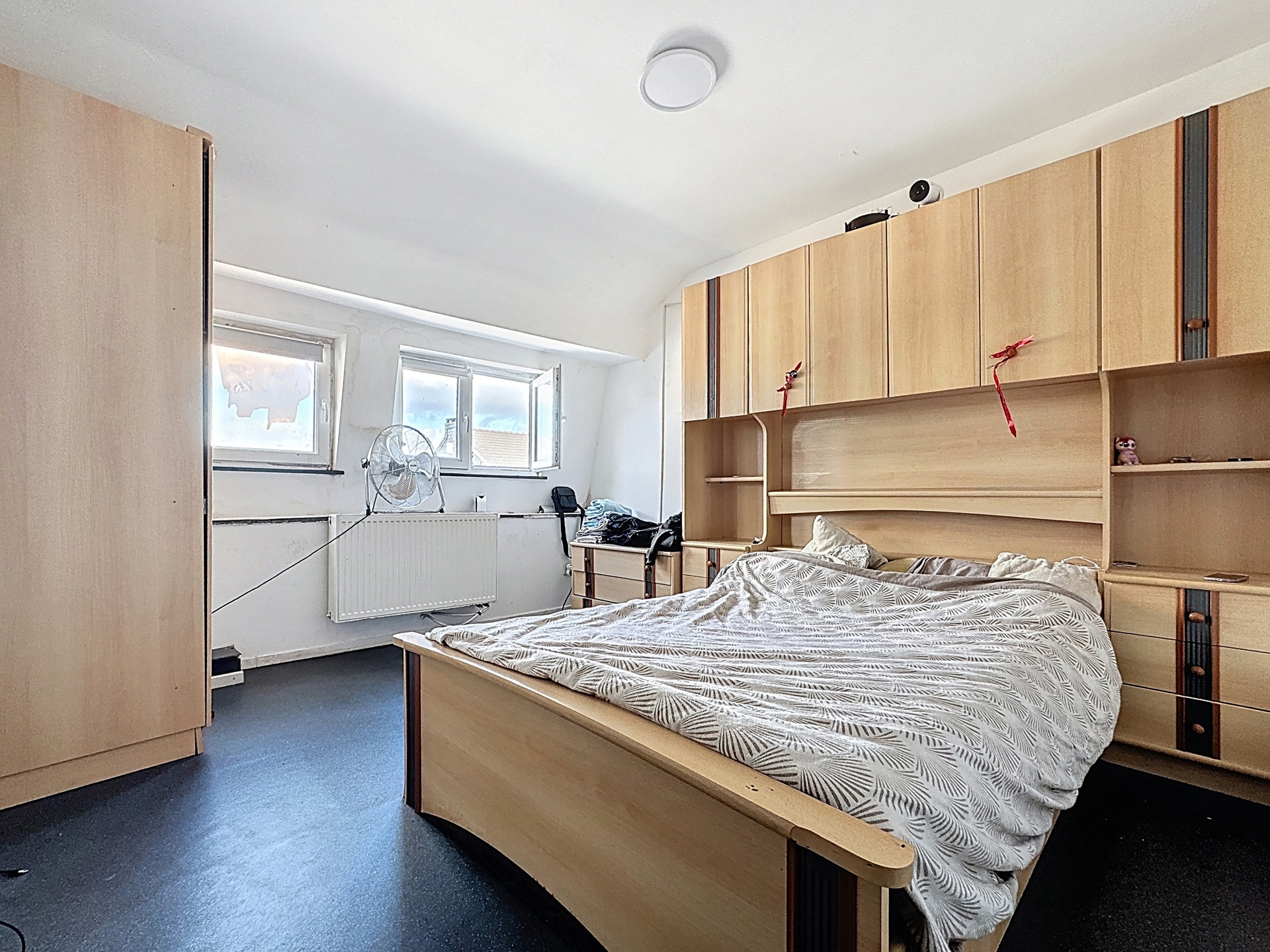Photo du bien Ensemble immobilier avec entrepôt et 3 logements