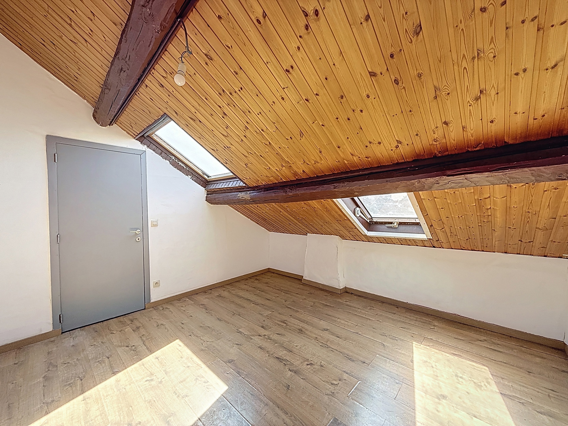 Photo du bien Immeuble à appartements à vendre